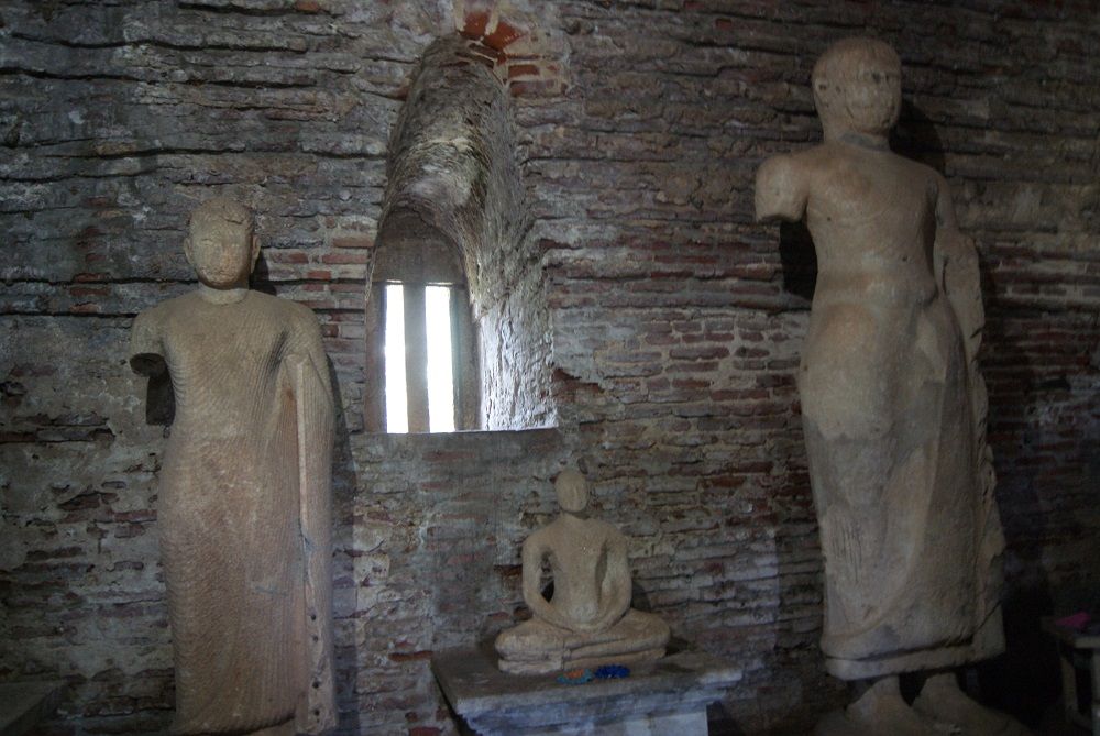 Polonnaruwa Polonnaruwa