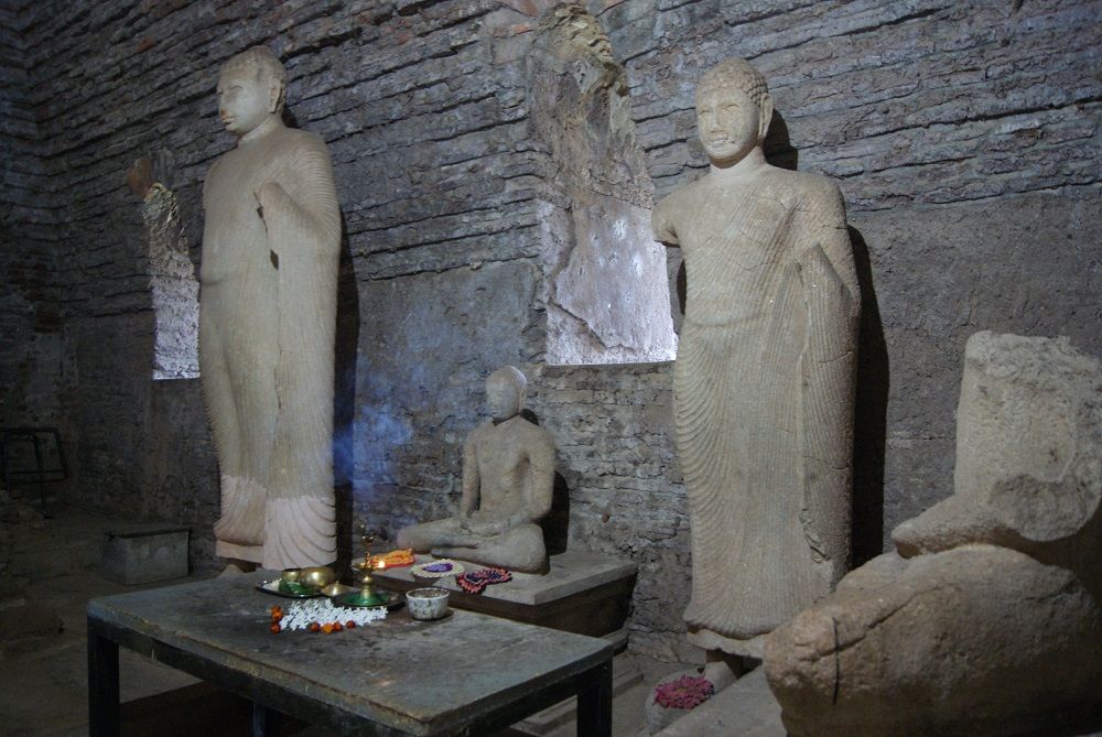 Polonnaruwa Polonnaruwa